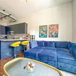 Mccormick Place 3Br And 2Ba With Optional Parking , Sleeps 8