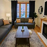 4Br Near Downtown & Wicker Park - Bosworth 2