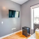 Chicago Vacation Rental Apt - 6 Mi To Downtown!