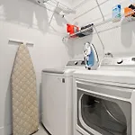 Urban Oasis - Great For Families With Kids