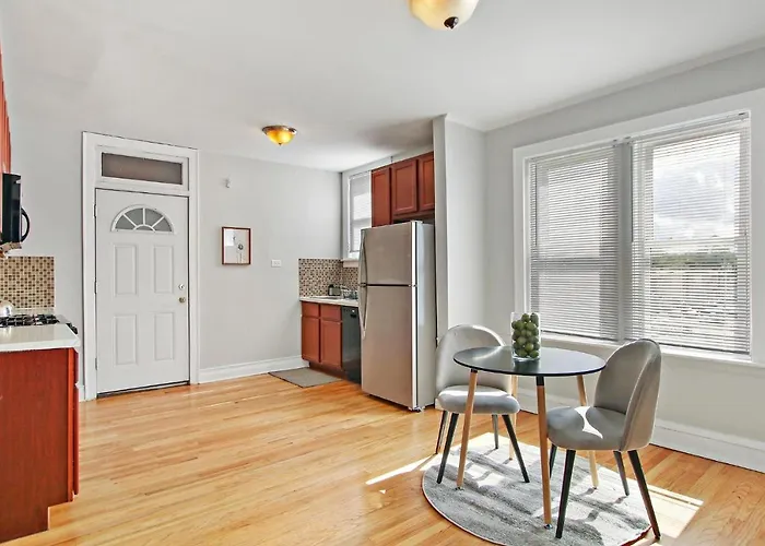Vibrant 1Br Apartment Close To Dining - Cullom B3