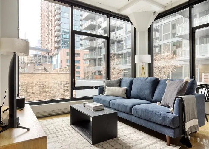 River North 1Br W Gym Lounge Roof Nr Riverwalk Chi-897