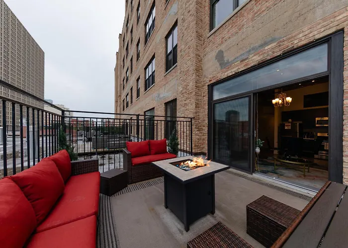Mccormick Patio Skyline Unit For Up To 6 Guests With Optional Parking