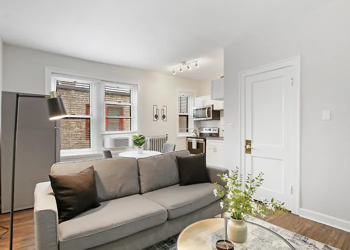 Well-Equipped 1Br Apt In Hyde Park - Harper 404