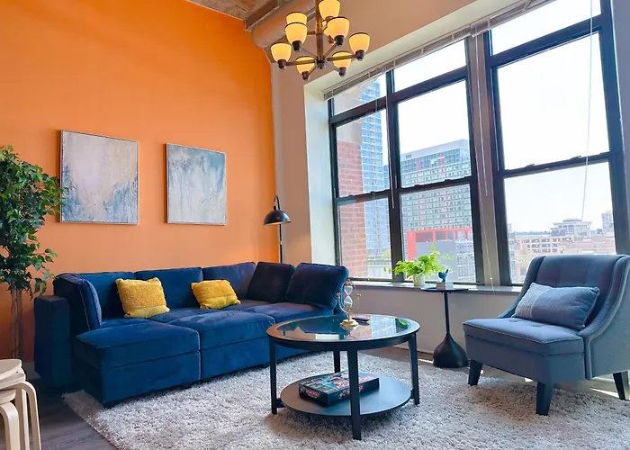 Mccormick 2Br And 2Ba Family Unit For Up To 8 Guests With Optional Parking & Gym Access