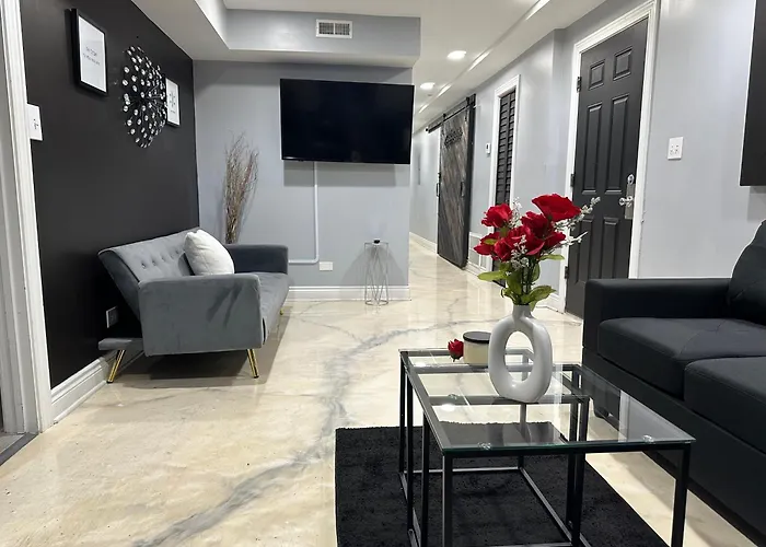 Experience Elegance At Paramount