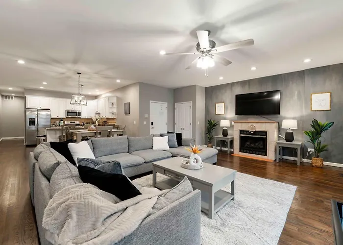 South Loop Three Bedroom Two Bath Home