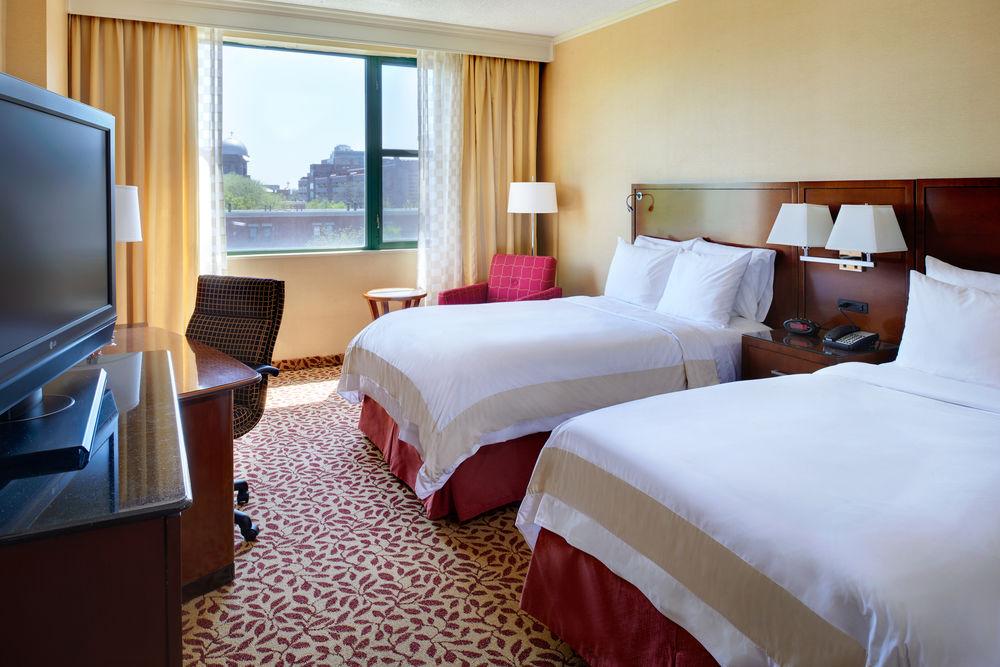 Courtyard By Marriott At Medical District-uic 3* Chicago