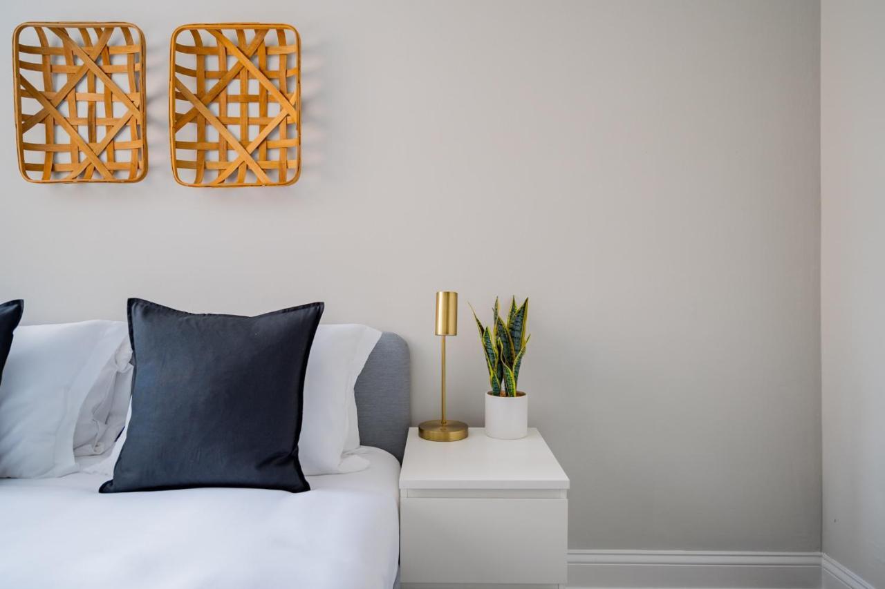 Comfy And Complete Studio Apt Near Boystown - Oakdale 317 Rep Apartamento