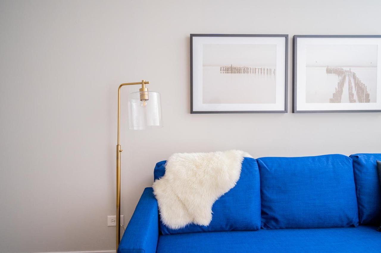 Comfy And Complete Studio Apt Near Boystown - Oakdale 317 Rep *