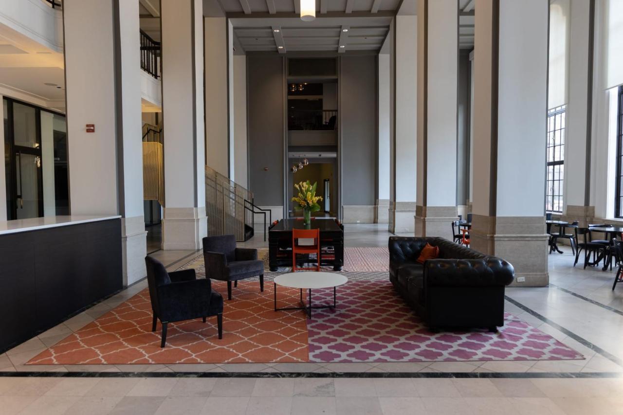 Frontdesk Debonair Studio Apt With View Apartamento *