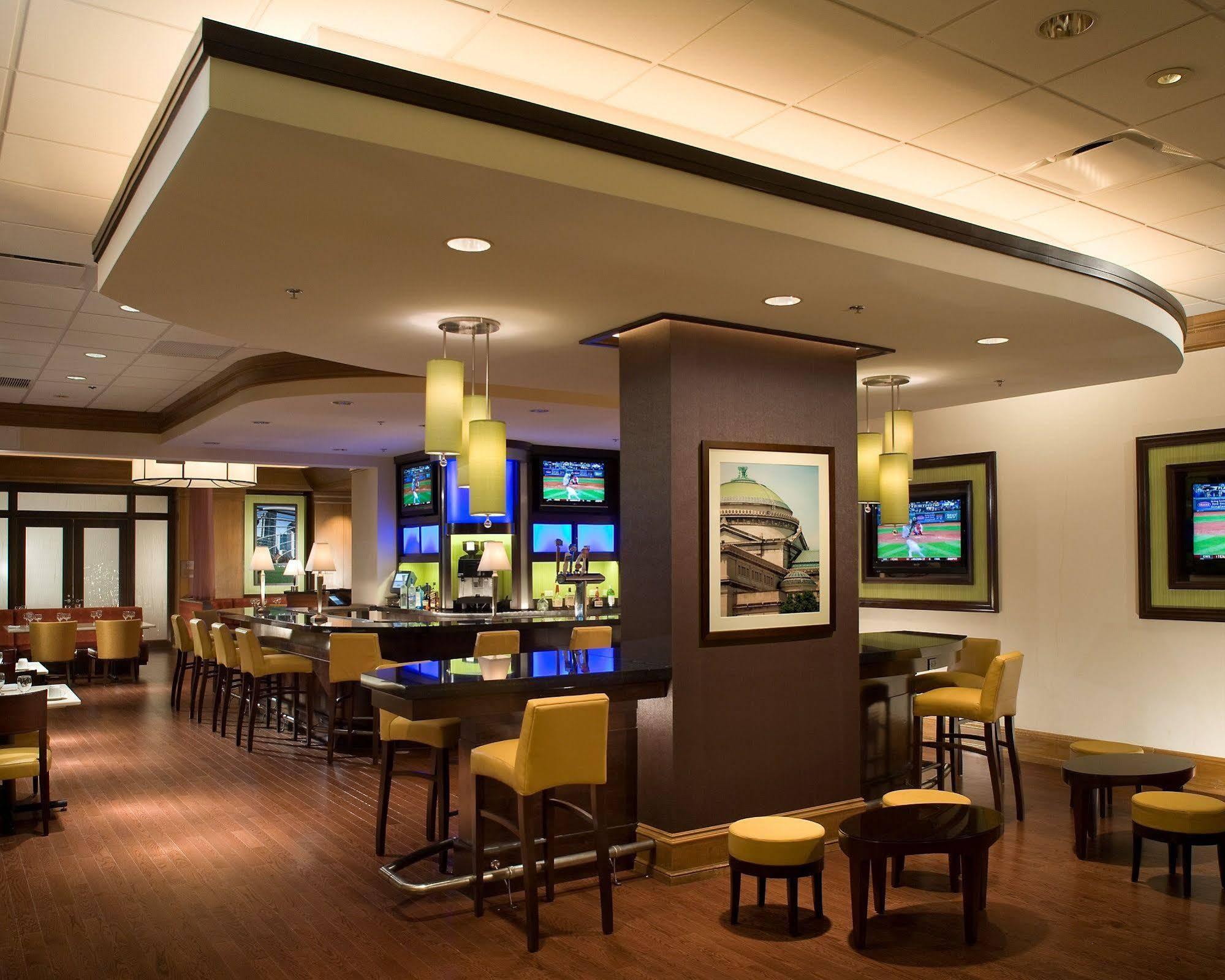 Courtyard By Marriott At Medical District-uic Chicago