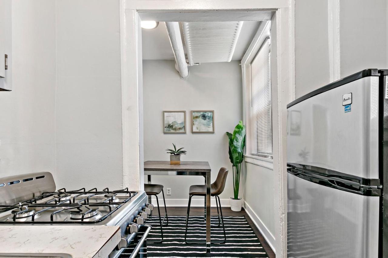 1br Intimate In Lakeview Close To Everything - Oakdale Sg Apartment Chicago