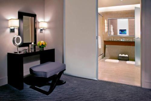 Hotel Trump International & Tower Chicago