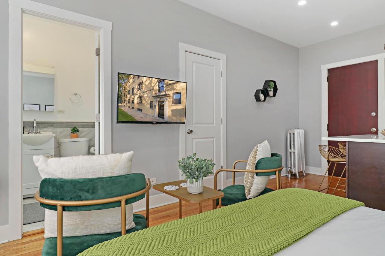 Alluring Studio In Jefferson Park - Leland 1n Apartment *