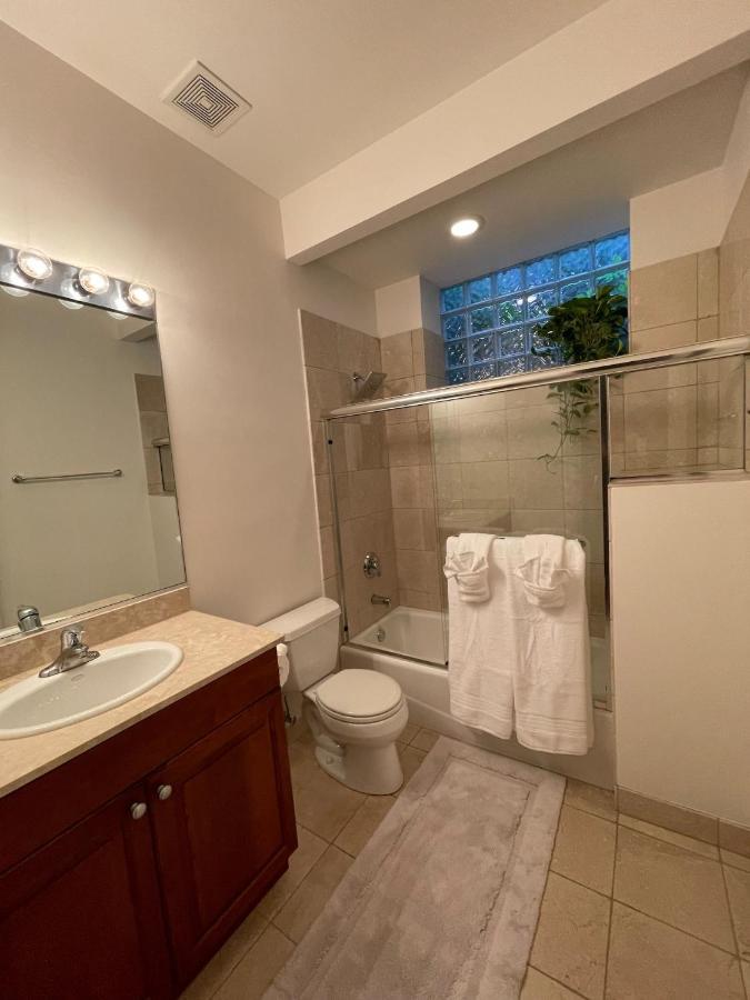 Apartment Amazing 3br 3 Ba In *