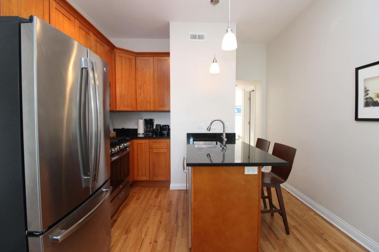 Frontdesk Wicker Park 2 Bedroom Apt With Laundry