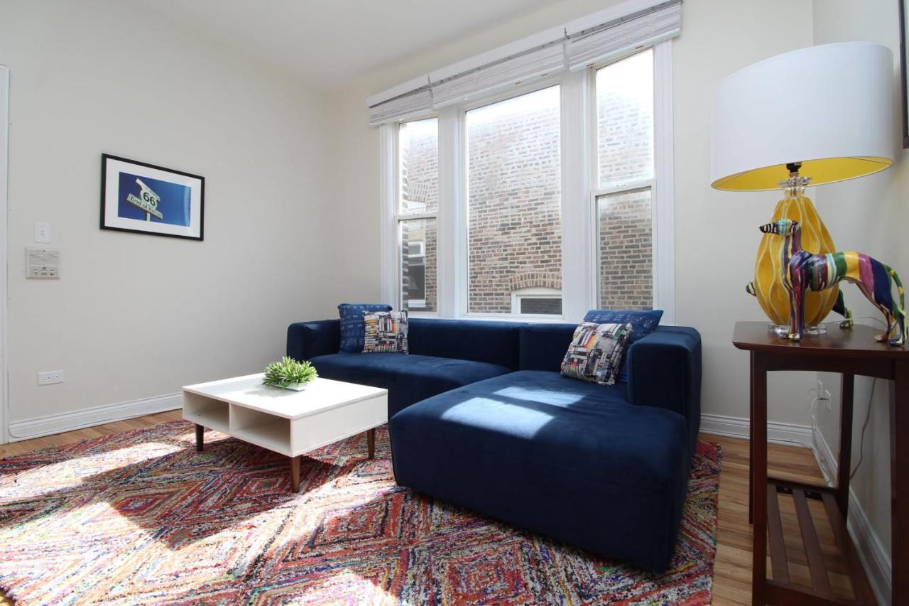Frontdesk Wicker Park 2 Bedroom Apt With Laundry Apartment *