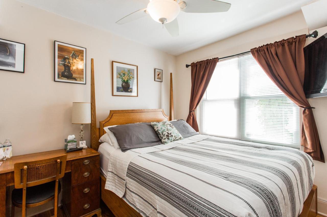 Bed & Breakfast Ray's Bucktown 3*
