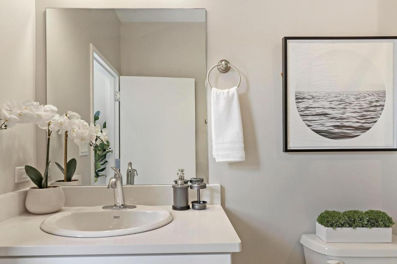 Splendid & Fully Furnished 1br - Broadway 204 *