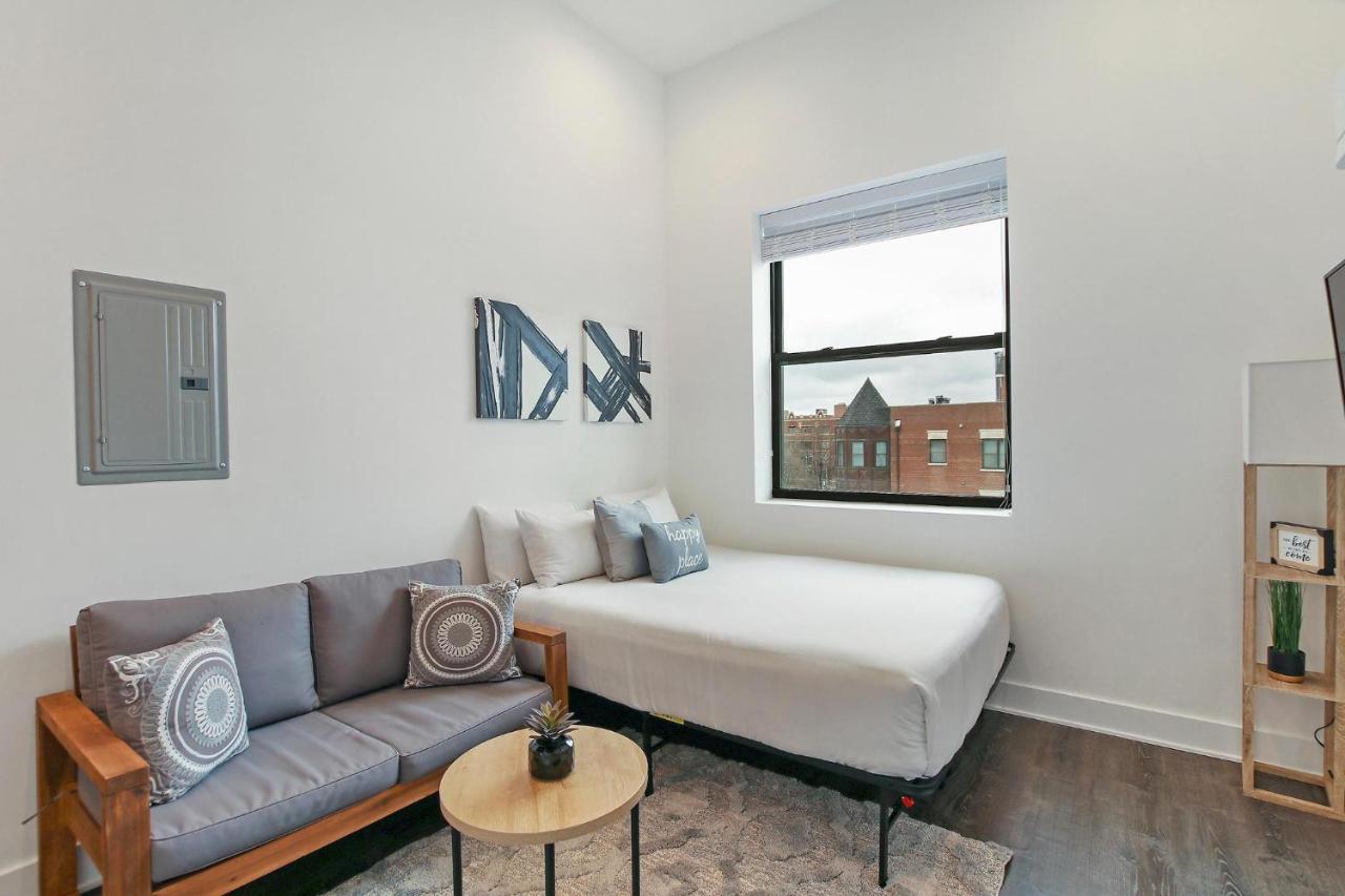 Modish Uptown Studio Apt In - Wilson 417 Apartamento *