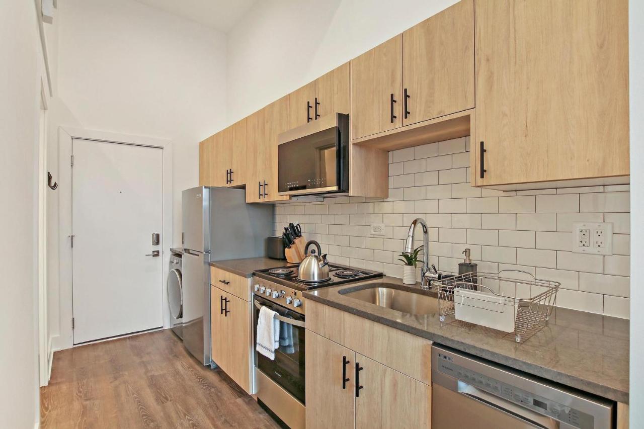 Modish Uptown Studio Apt In - Wilson 417 Apartamento *