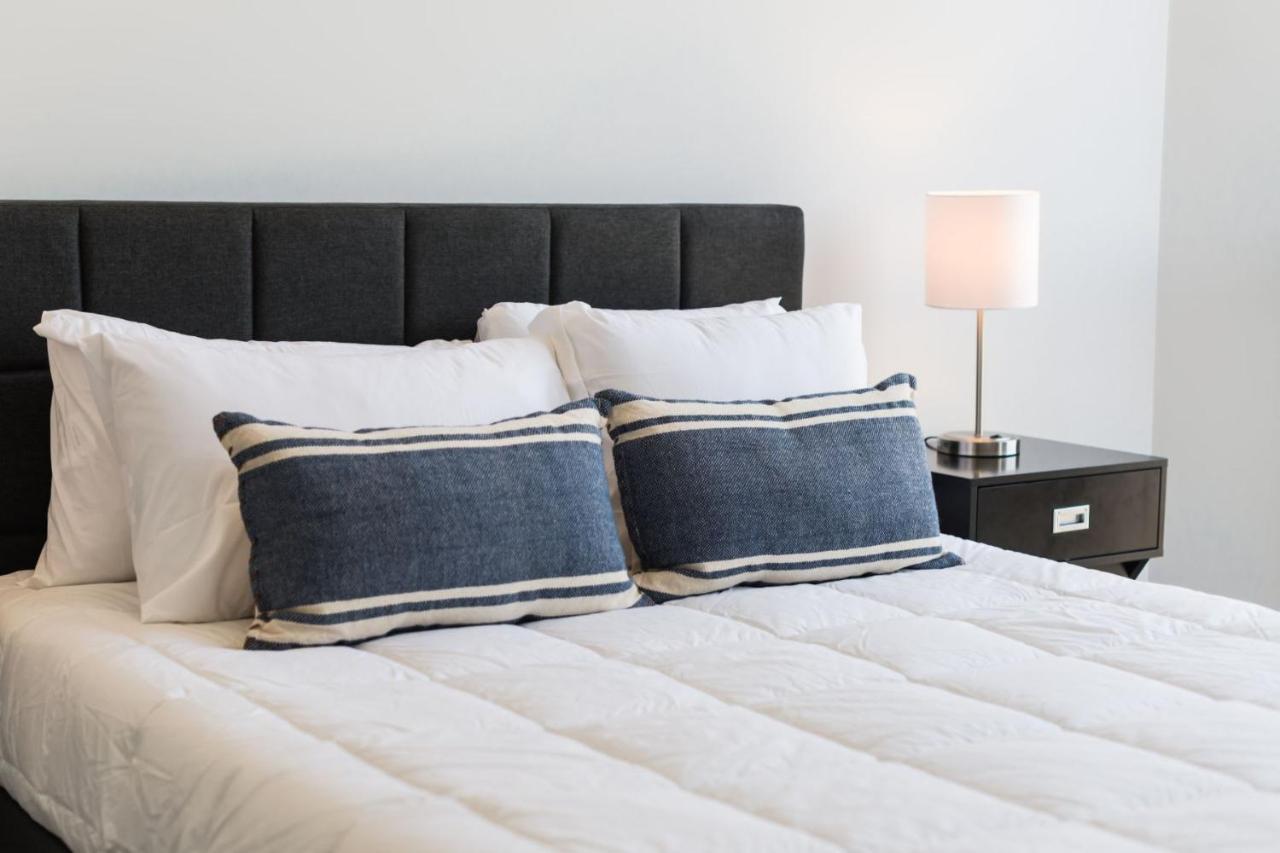 Stylish Modern 1br Right By Loyola University - Staygia * Chicago