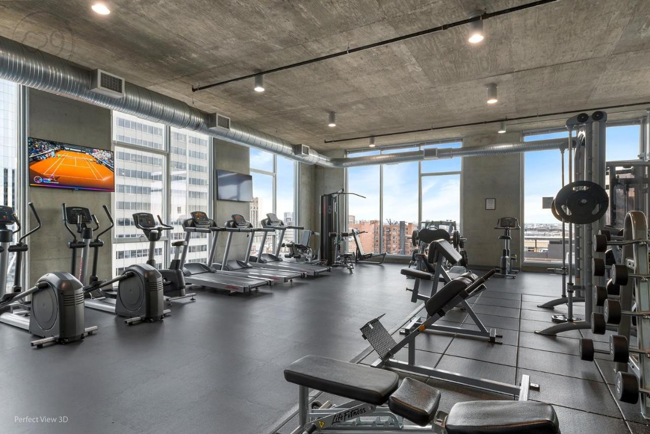 Jeffjack Heated Pool Penthouse In Chicago's West Loop *