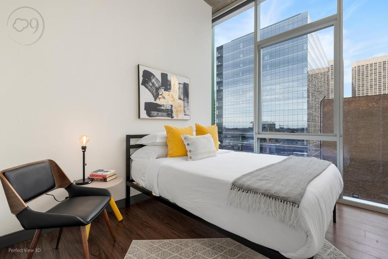 Jeffjack Heated Pool Penthouse In Chicago's West Loop Chicago