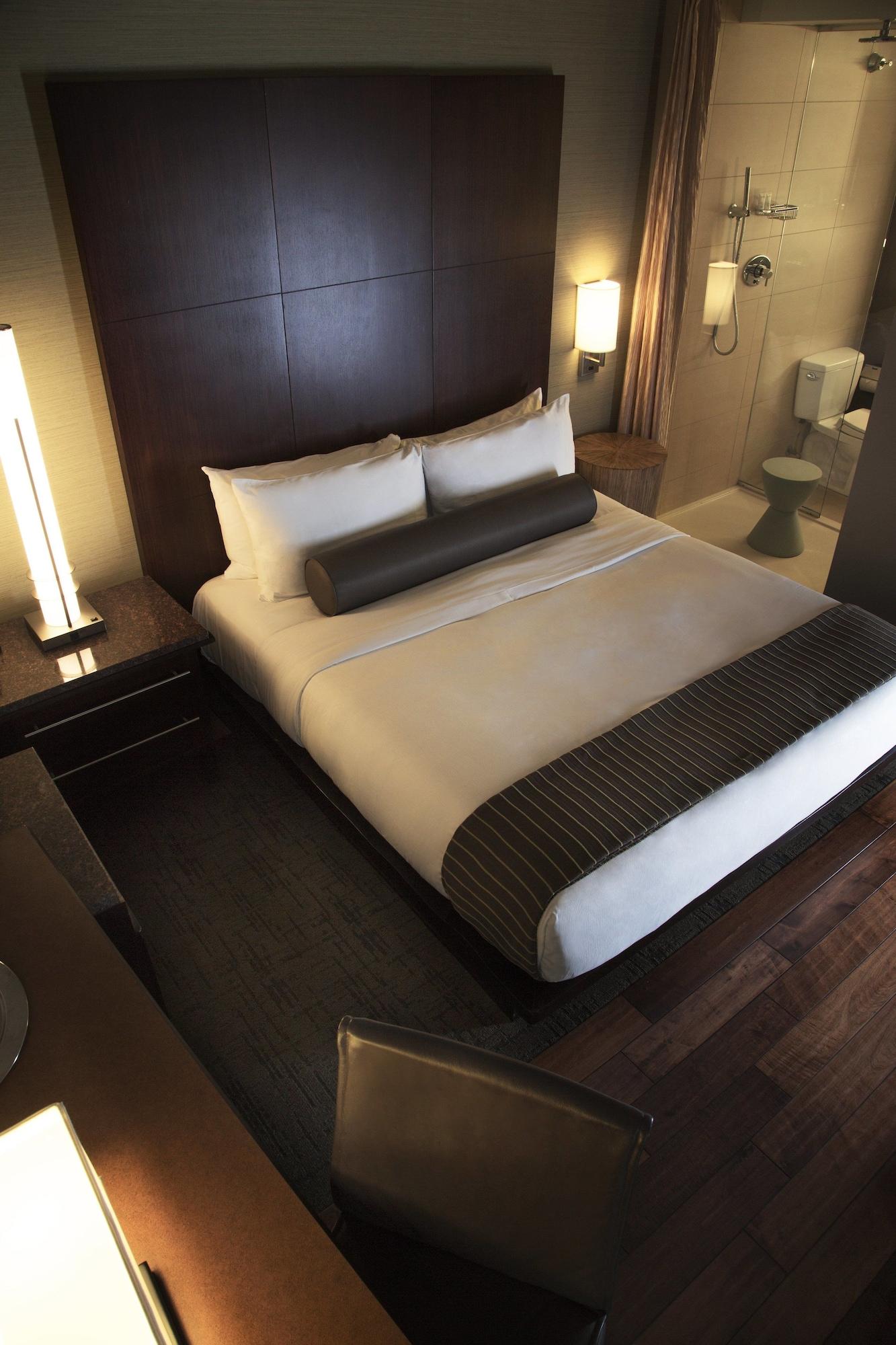 Eurostars Magnificent Mile Hotel 4*
