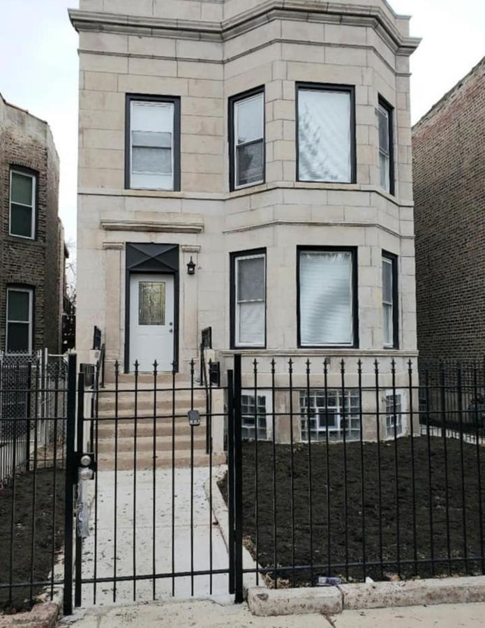 Apartment Beautiful 2 Bedroom 2 Bath Near United Center *
