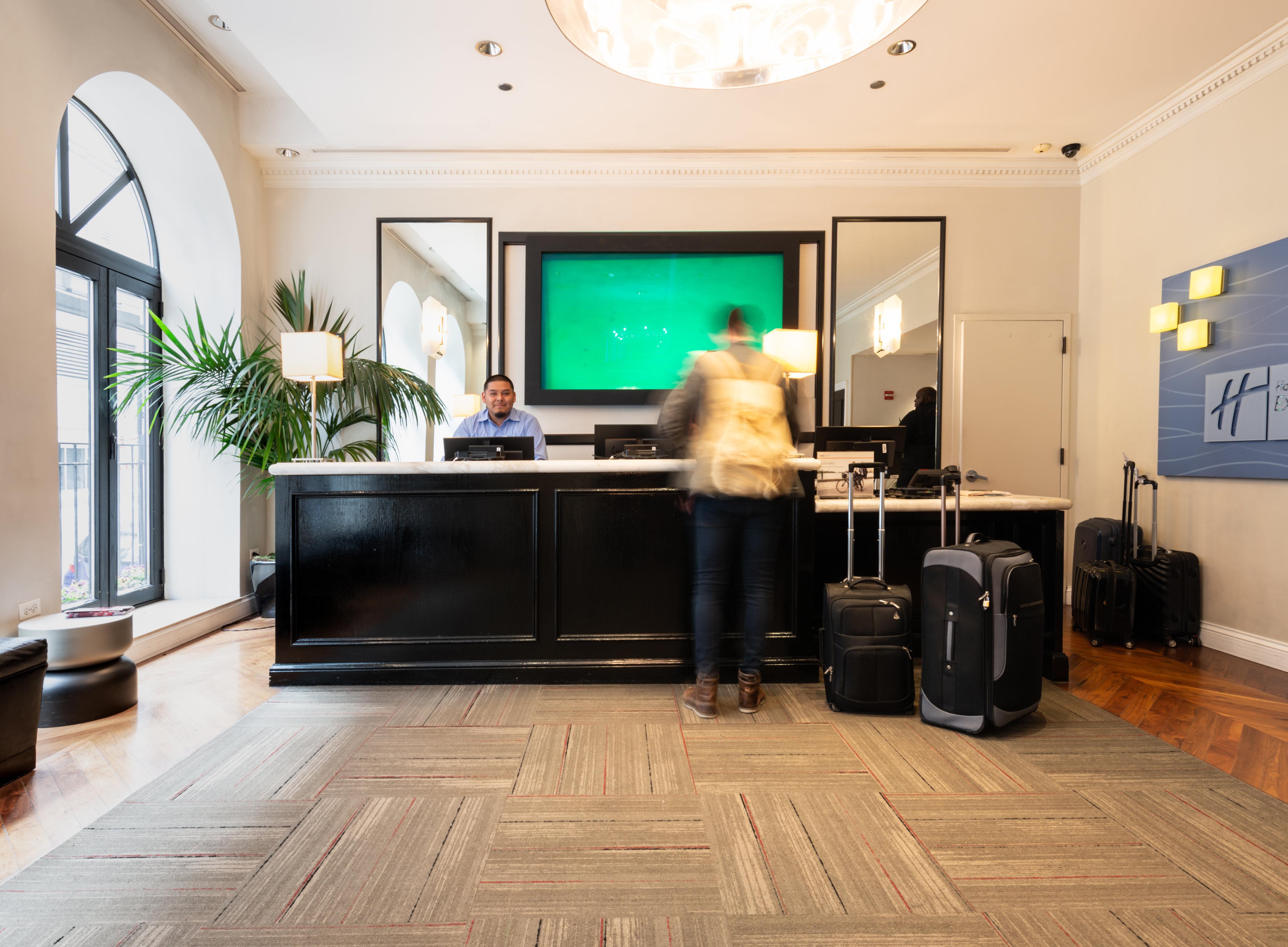 Hotel Hyatt Centric Magnificent Mile 4*