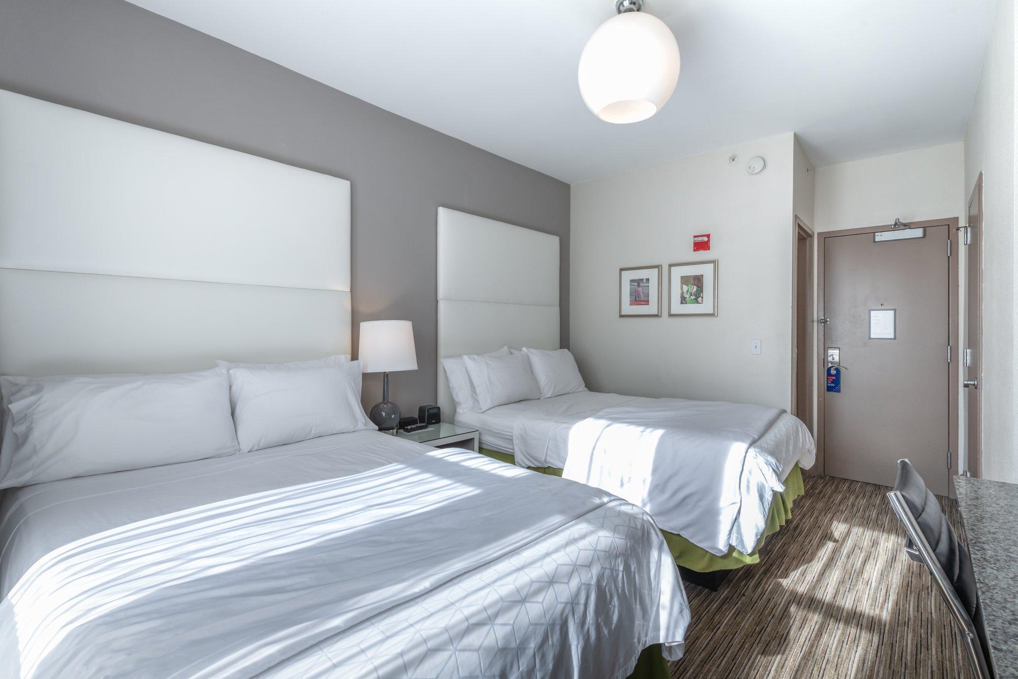 Hyatt Centric Magnificent Mile Hotel