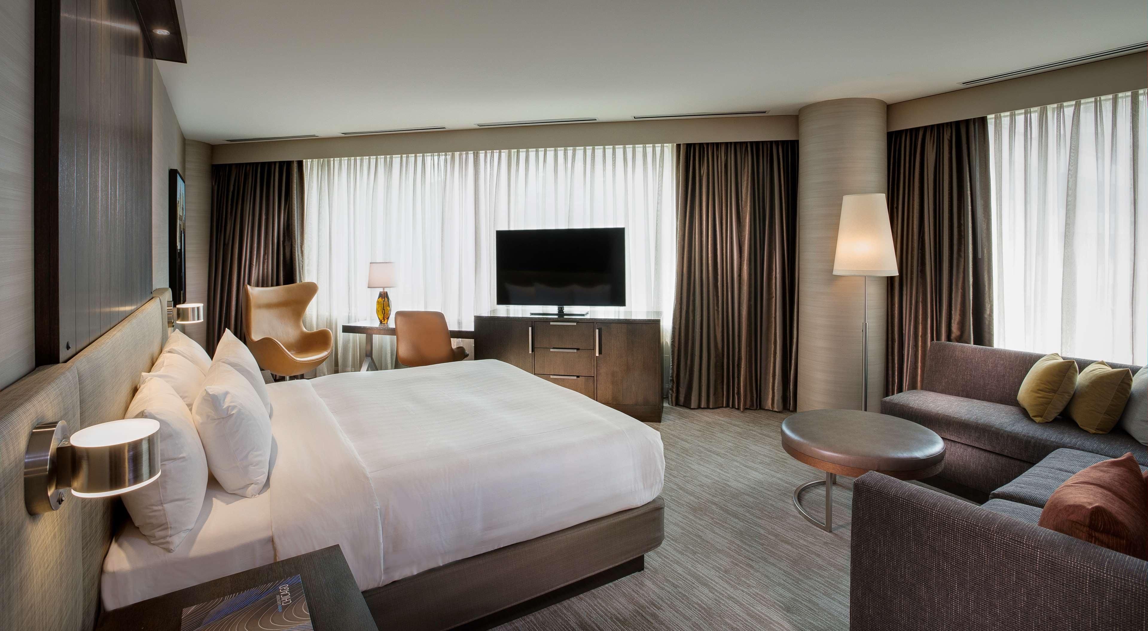 Hyatt Centric Magnificent Mile Hotel