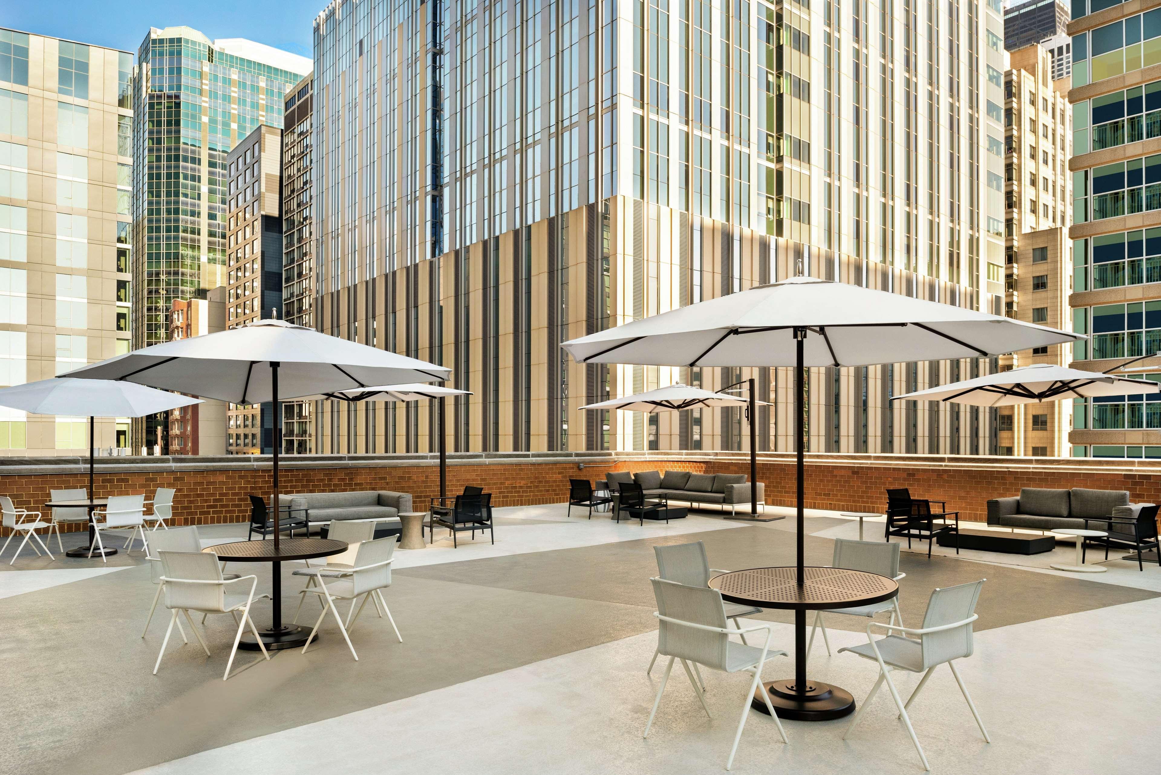 Hyatt Centric Magnificent Mile Hotel Chicago