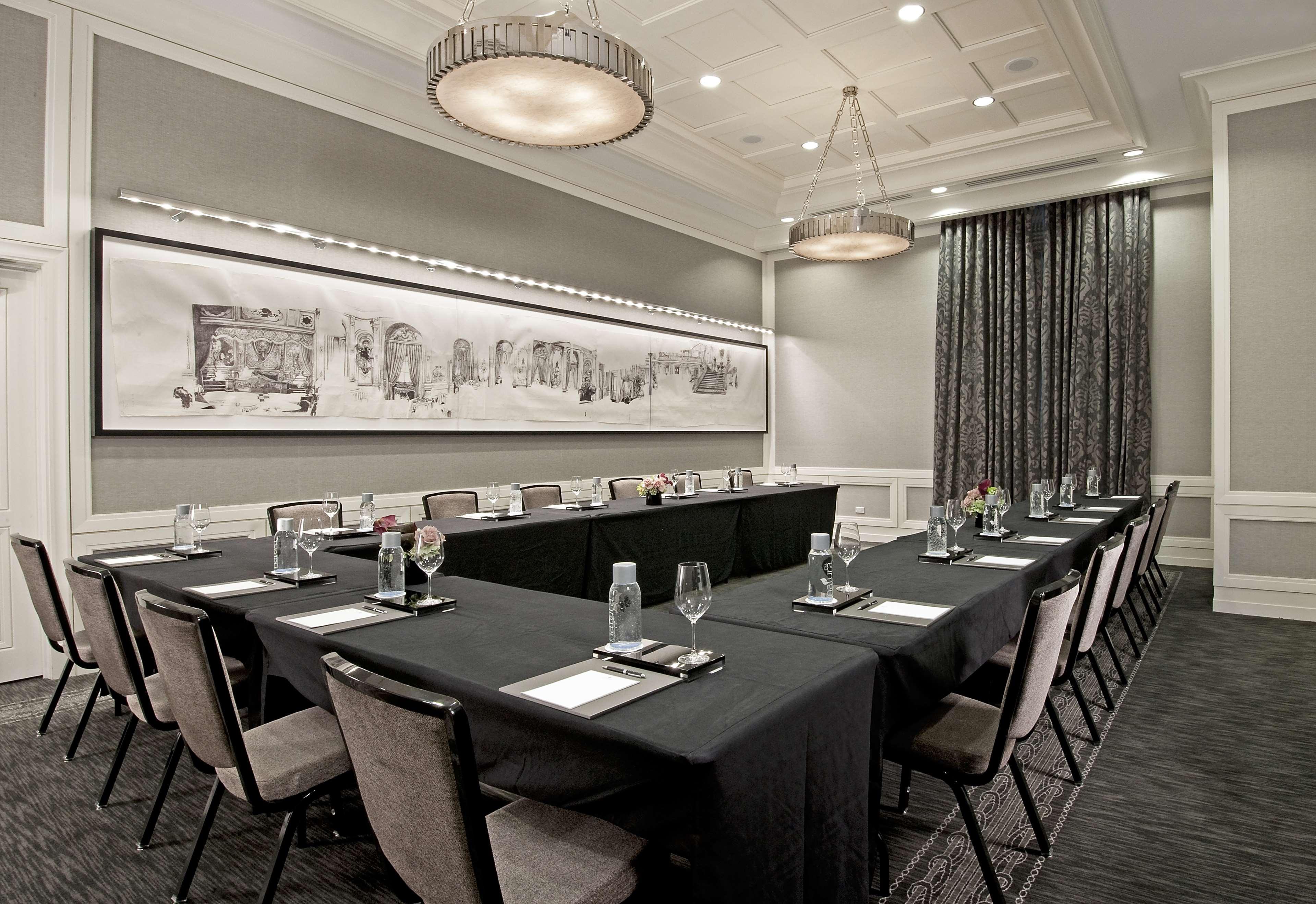 Waldorf Astoria 5*