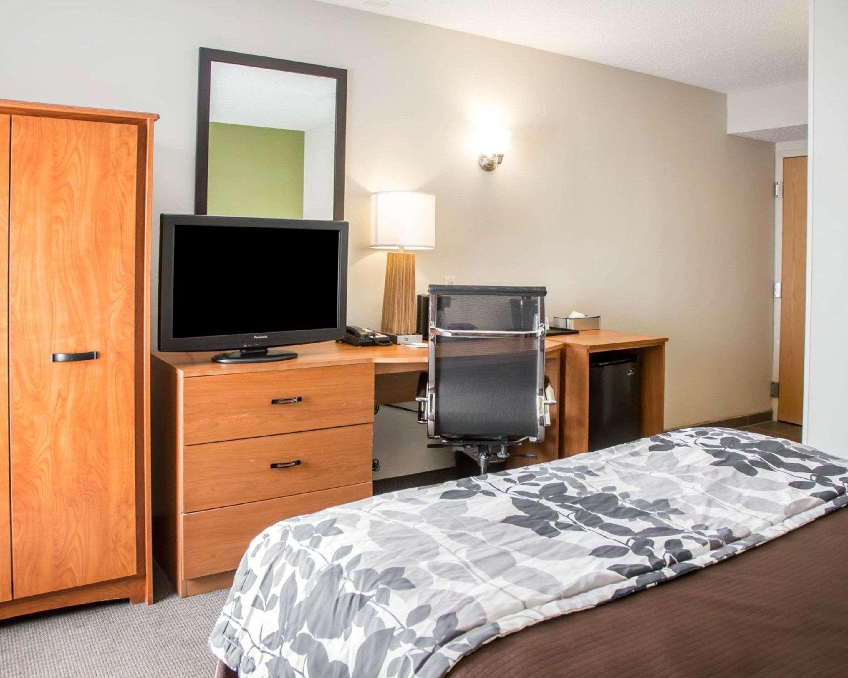 Sleep Midway Airport Inn Bedford Park