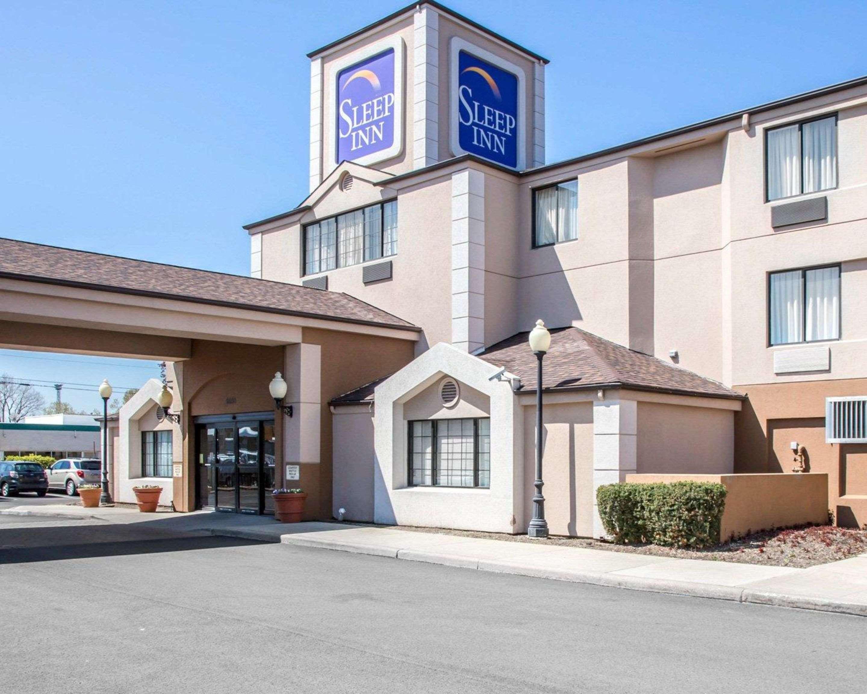Inn Sleep Midway Airport 2*