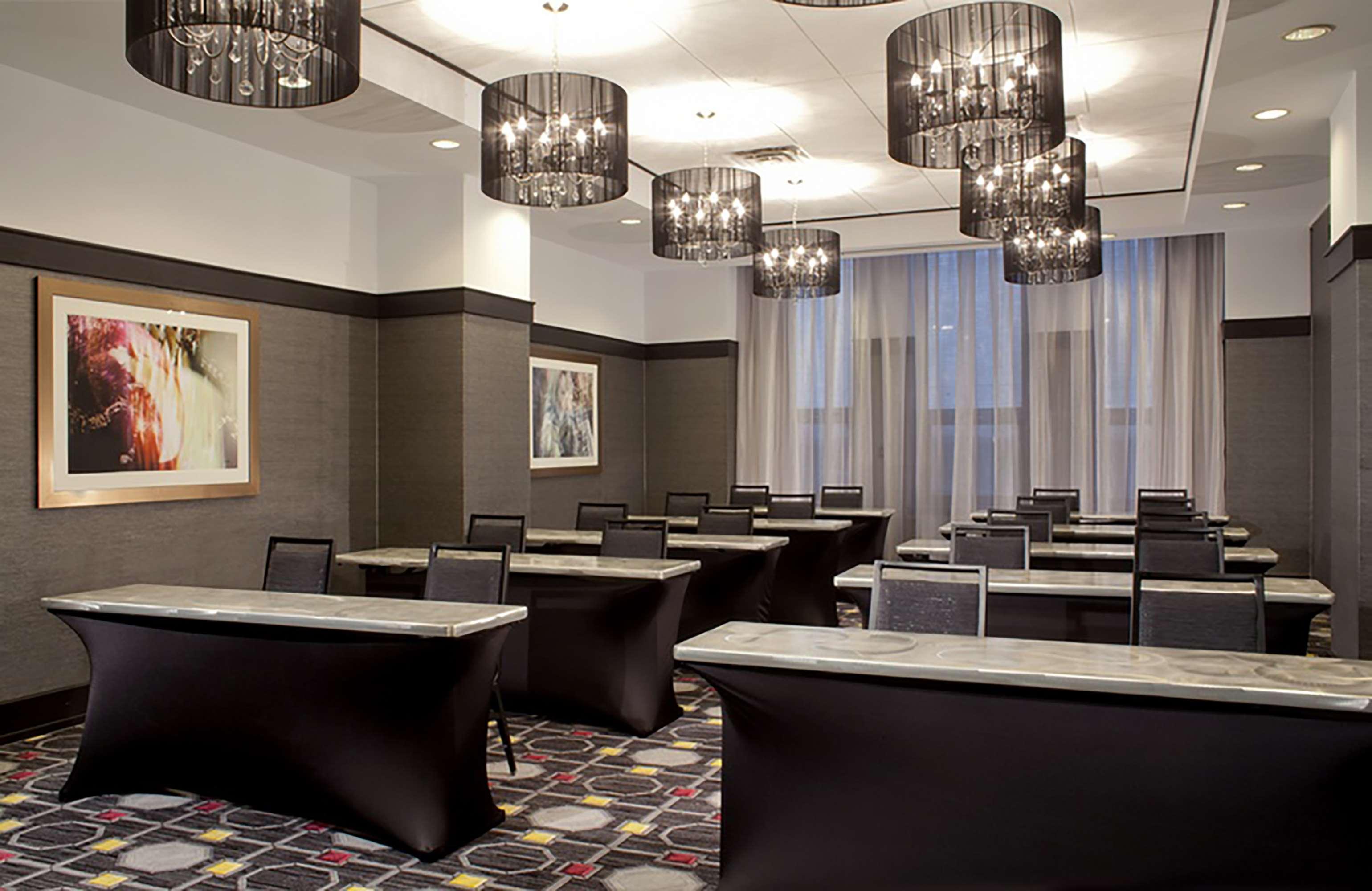 Silversmith Downtown Hotel 4*