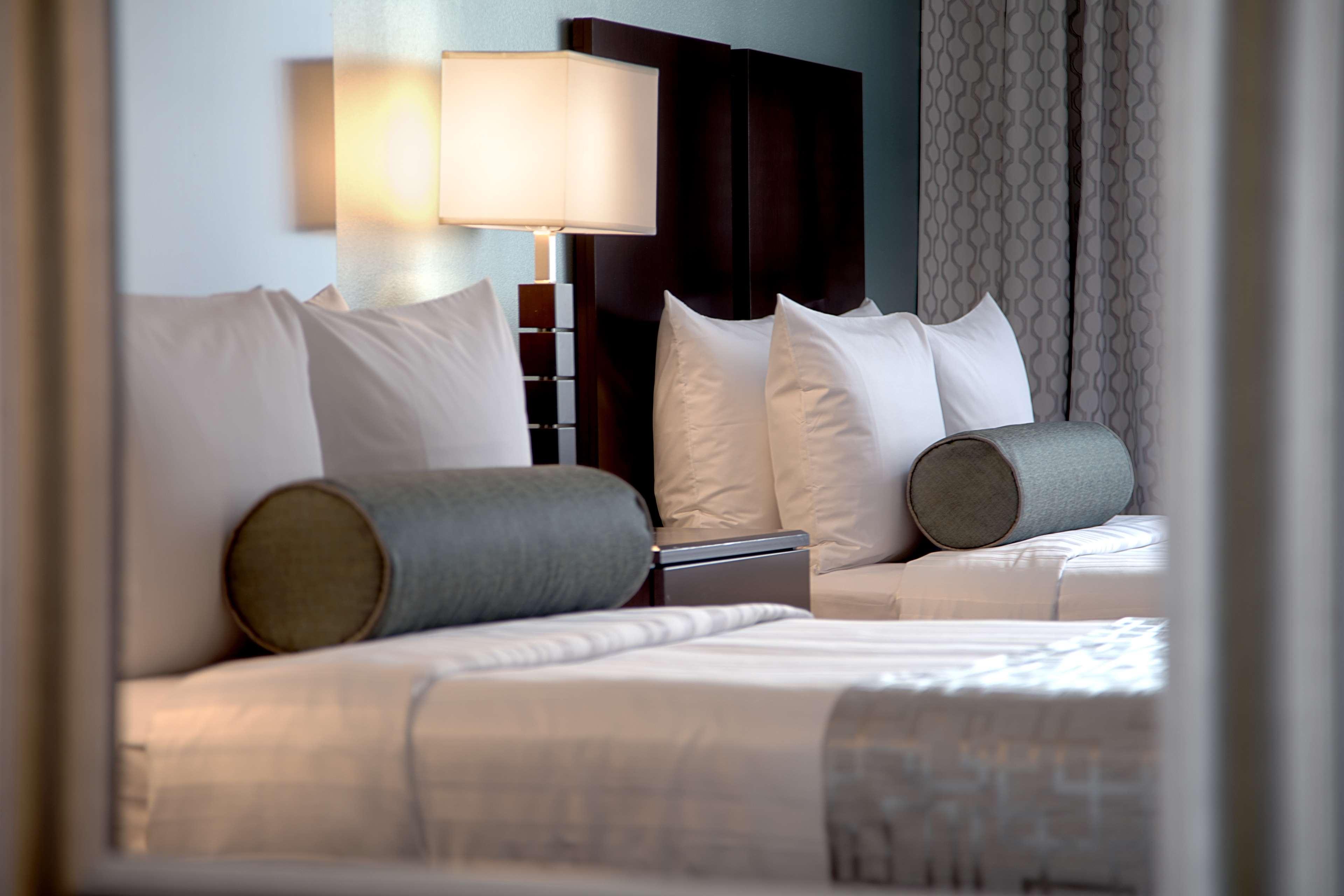 Best Western Downtown-river North