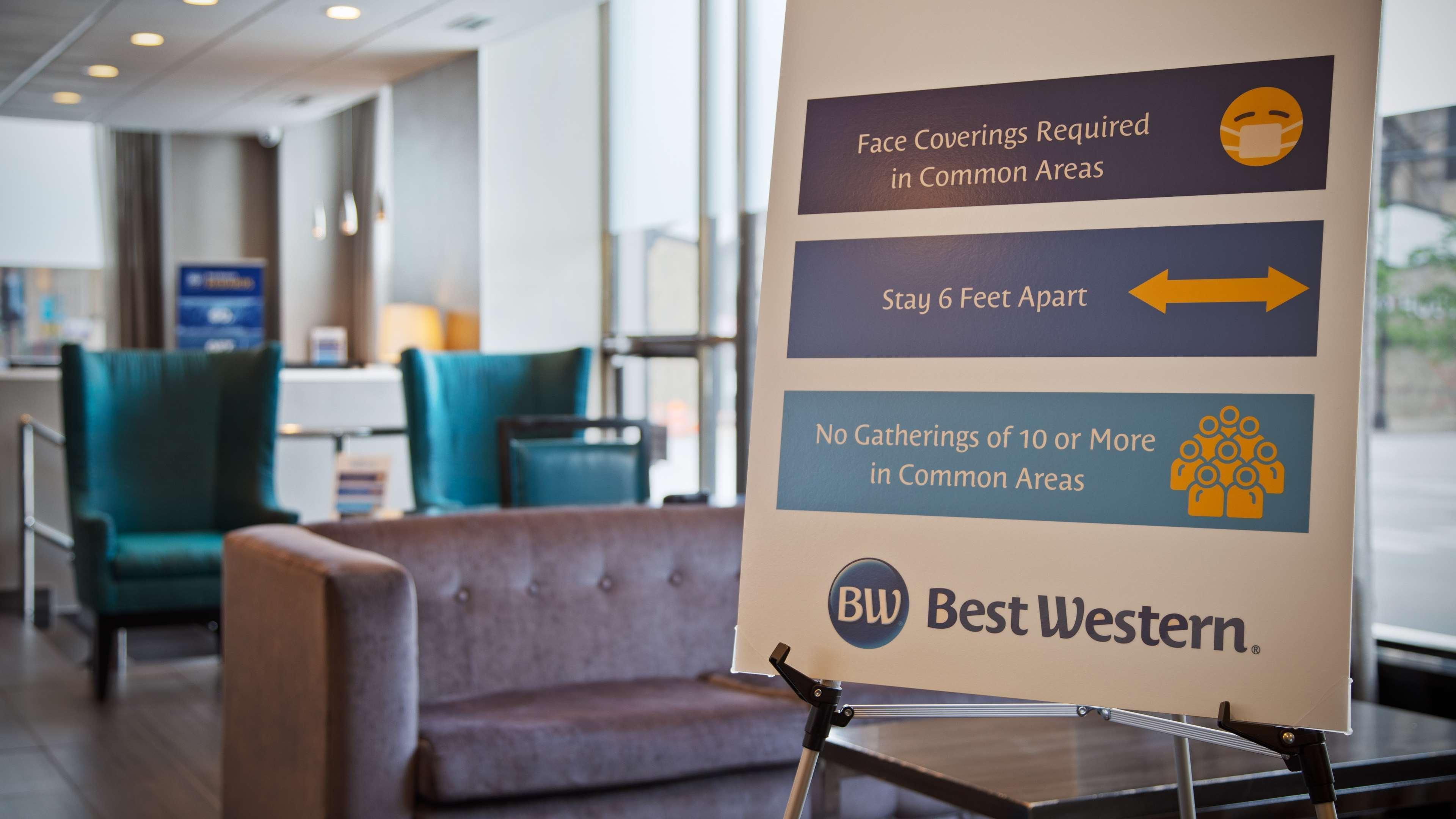 Best Western Downtown-river North