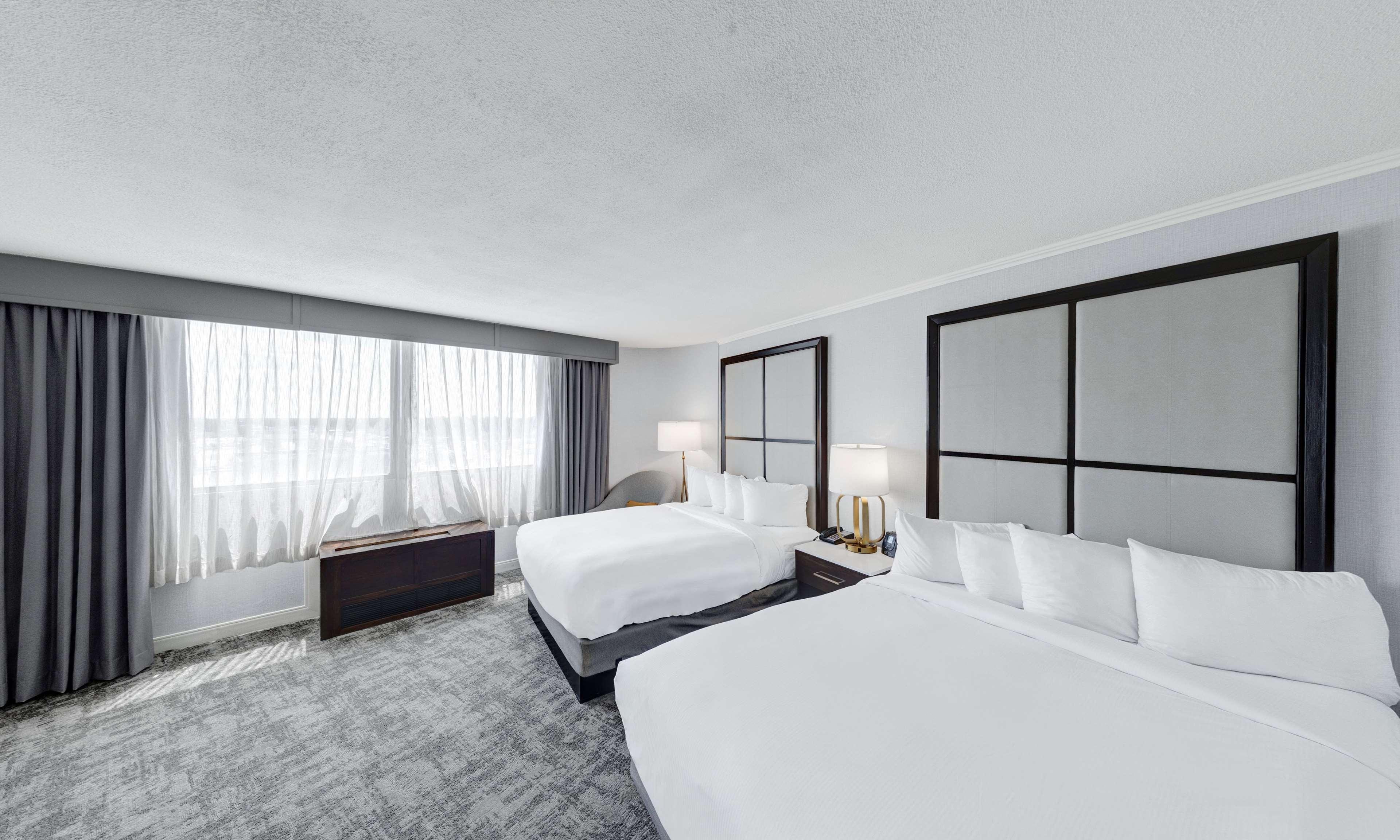Hilton Chicago/oak Lawn 3*