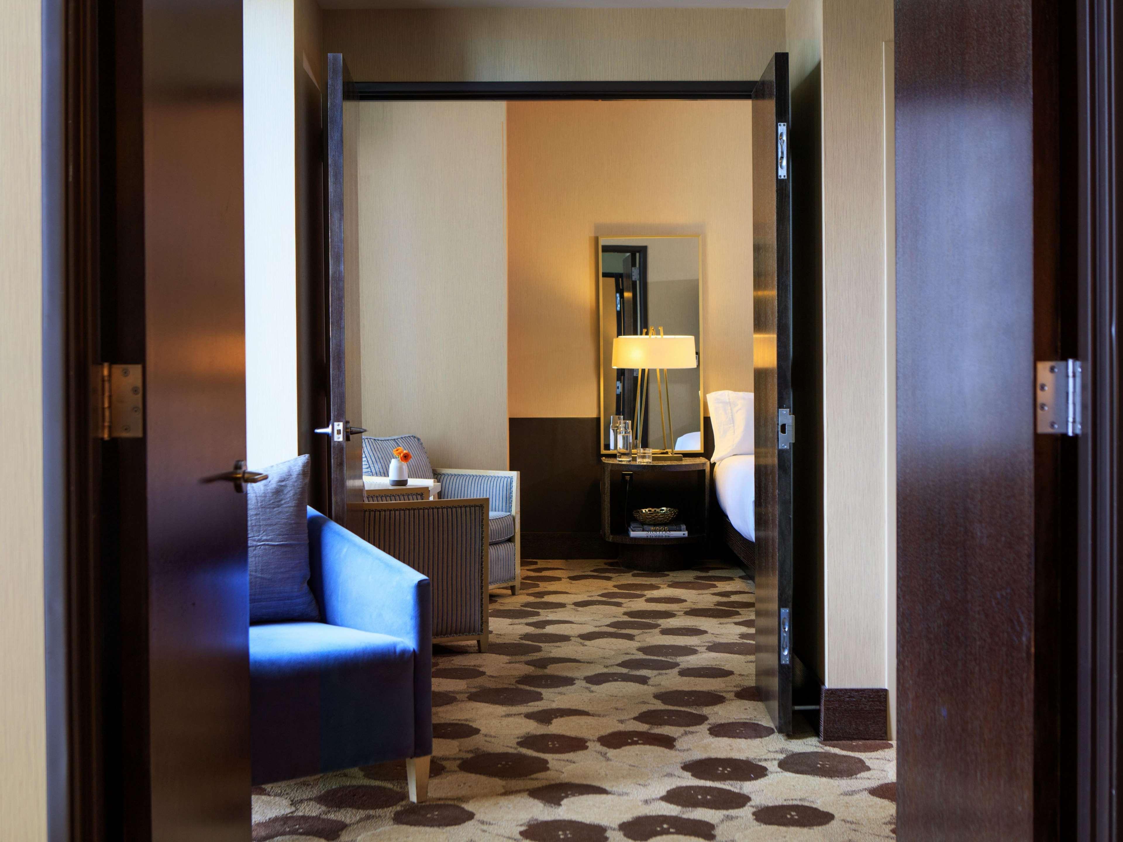 The Royal Sonesta River North 4* Chicago
