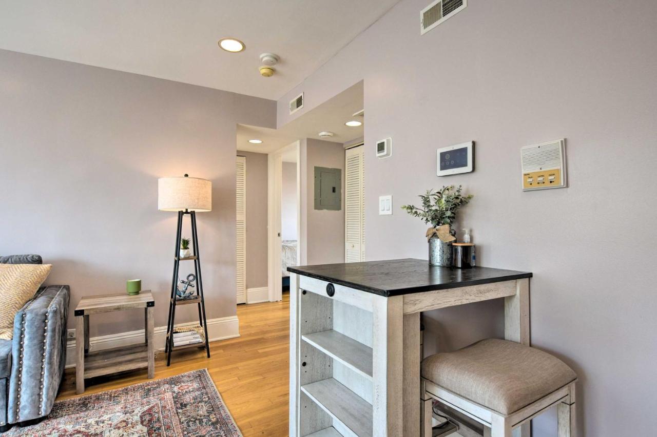Apartment Urban Escape About 1 Mi To Local Beaches! *