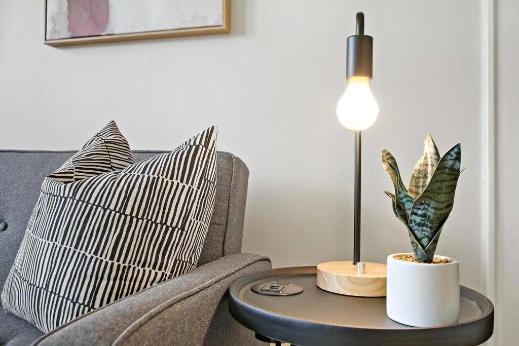Vibrant 1br Close To Dining - Cullom B3 Apartment *