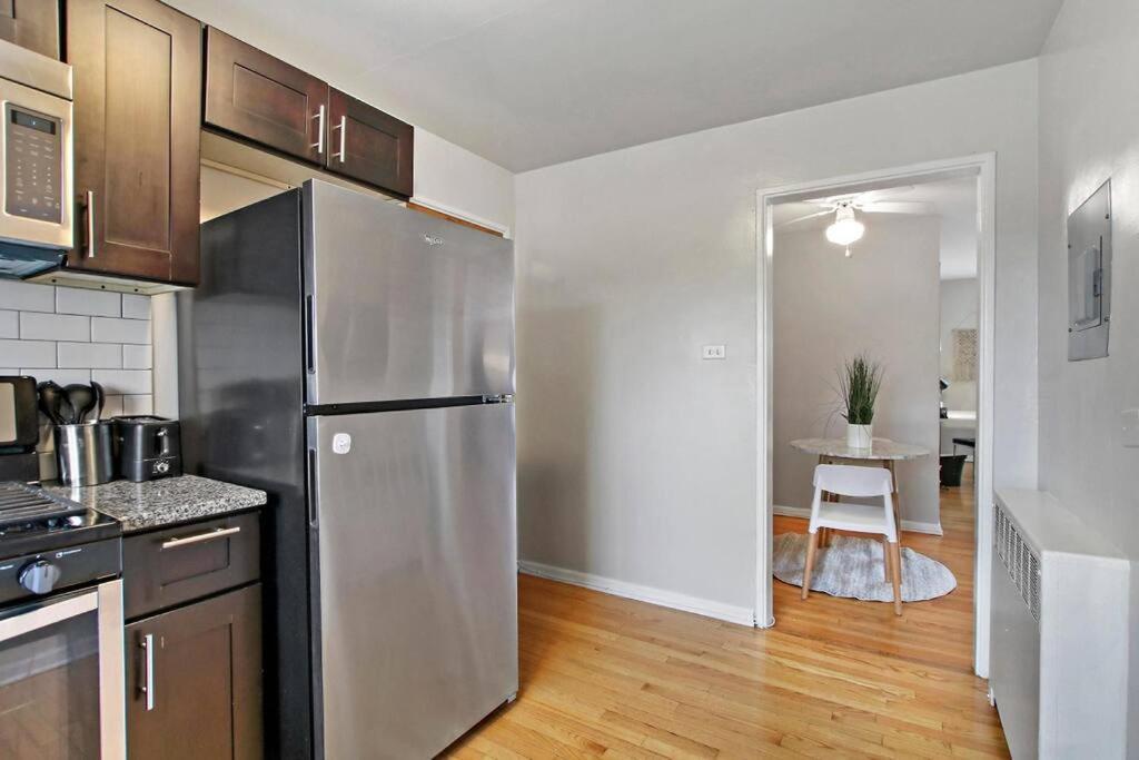 Relaxing 1br Apt Close To Dining & Stores - Bell E3 * Chicago