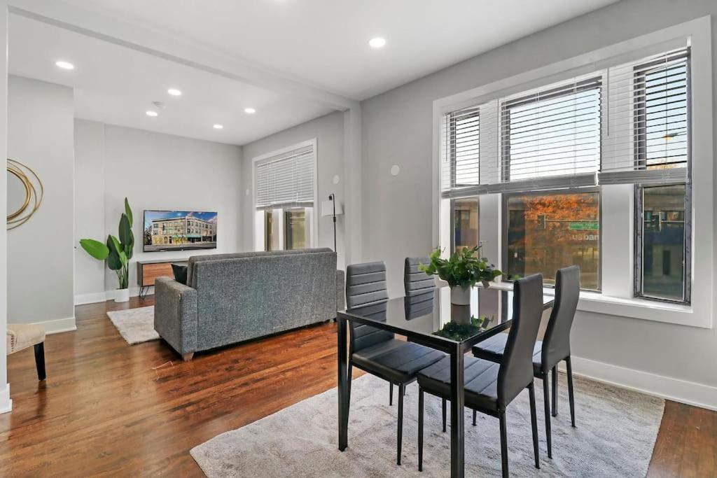 Roomy 3-bedroom In Avondale - Park N2 * Chicago