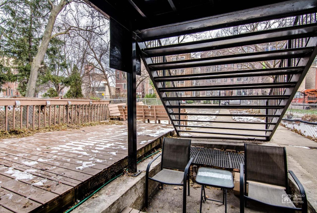 Apartment Quiet Comfort In The Big City, Just Steps To The Blue Line Apts