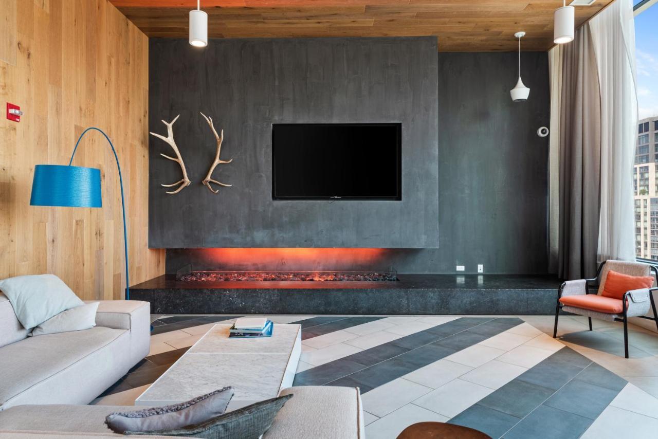 Apartment Cloud9 - River North - Aurelien *