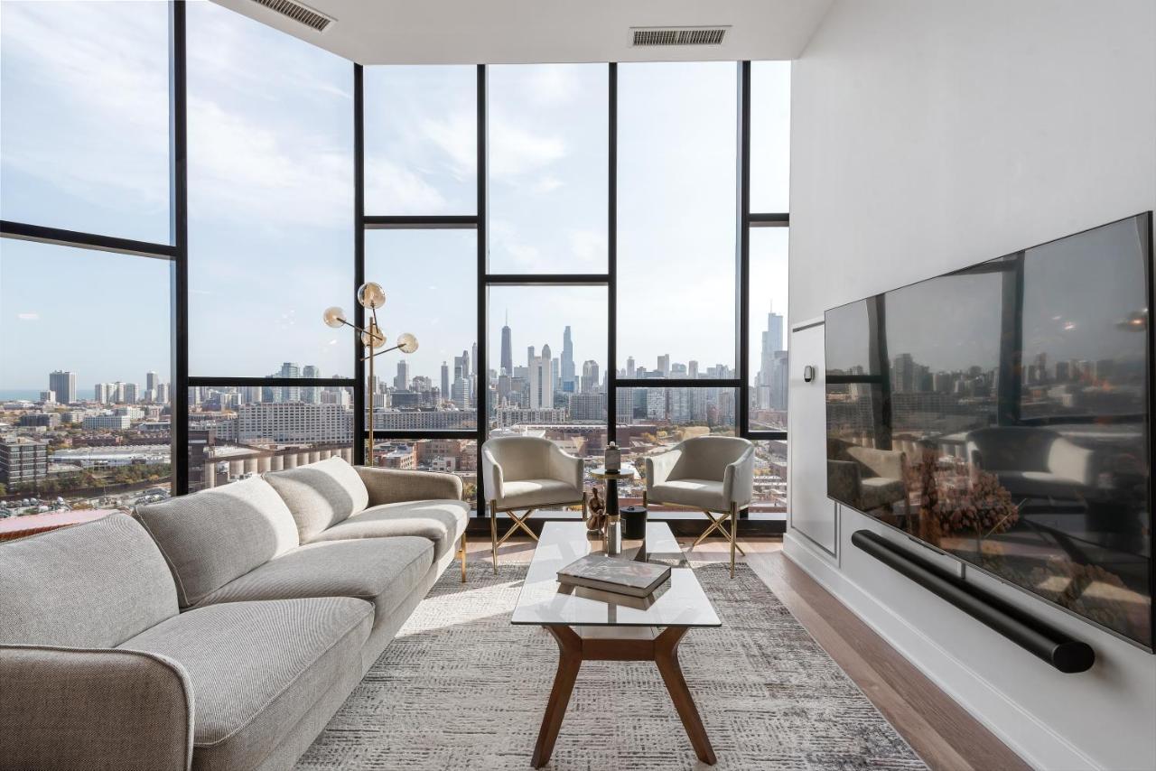 Cloud9 - River West At Avenir Chicago
